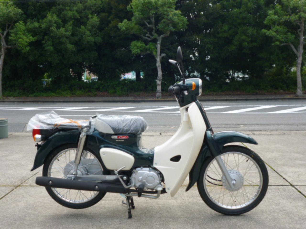 新車 Honda「スーパーカブ50」2022年モデル